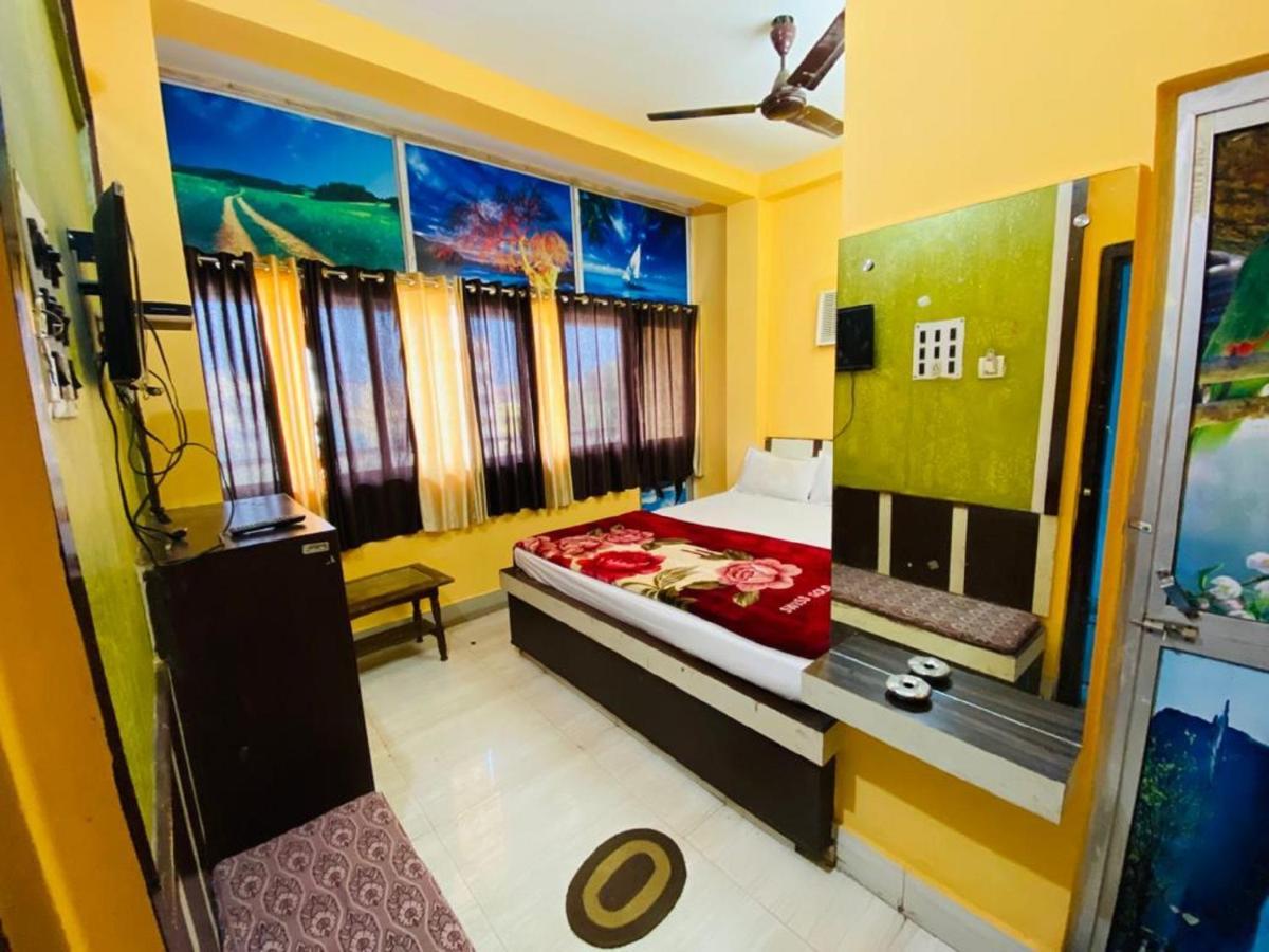 Staymaker Hotel Prerana Tarapith Ngoại thất bức ảnh