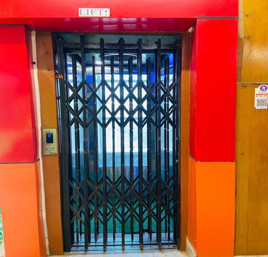 Staymaker Hotel Prerana Tarapith Ngoại thất bức ảnh