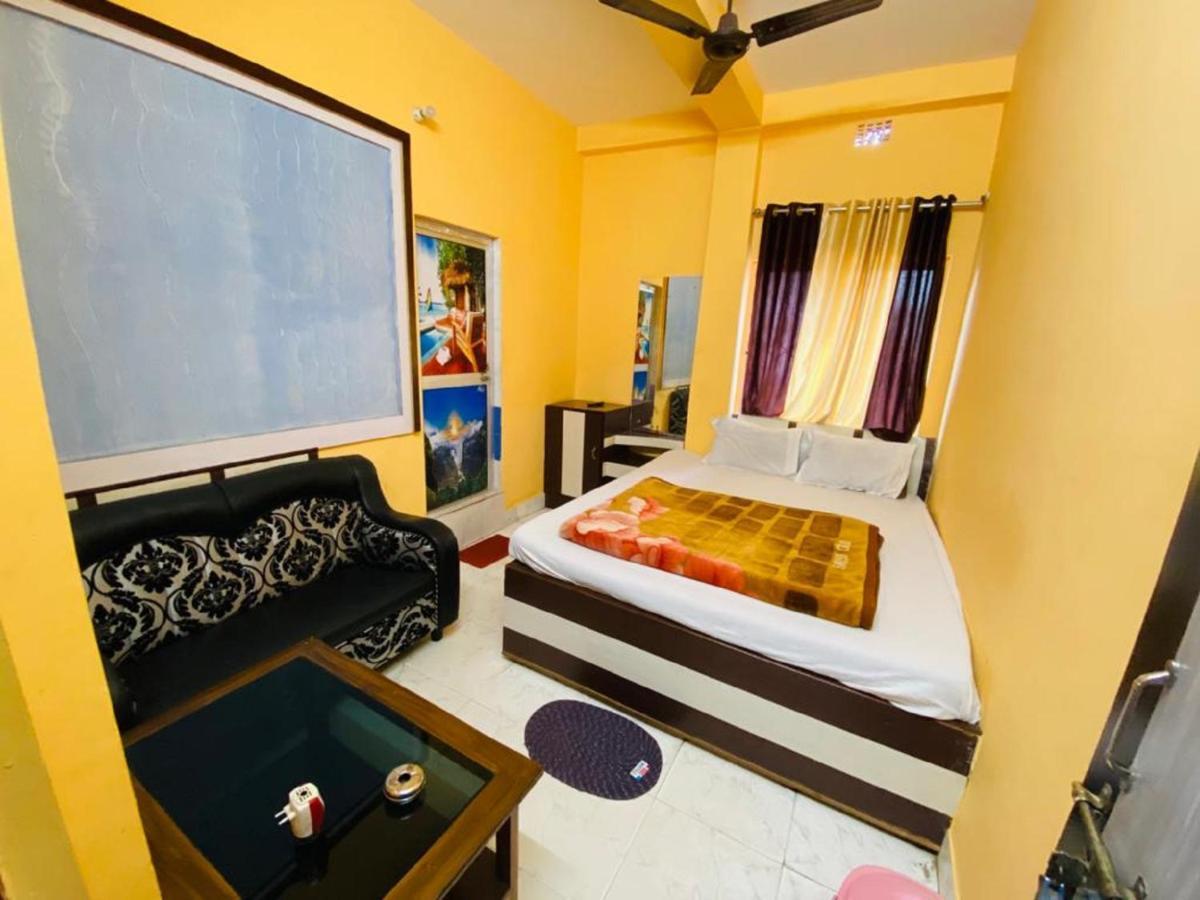 Staymaker Hotel Prerana Tarapith Ngoại thất bức ảnh
