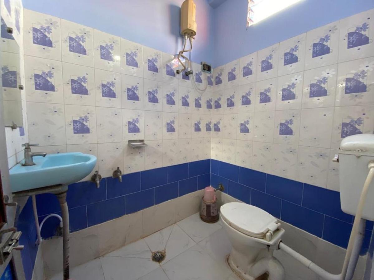 Staymaker Hotel Prerana Tarapith Ngoại thất bức ảnh