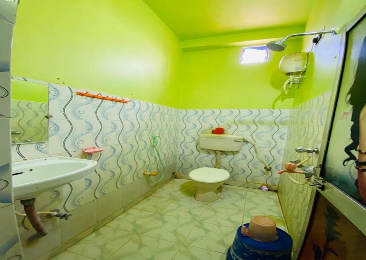 Staymaker Hotel Prerana Tarapith Ngoại thất bức ảnh